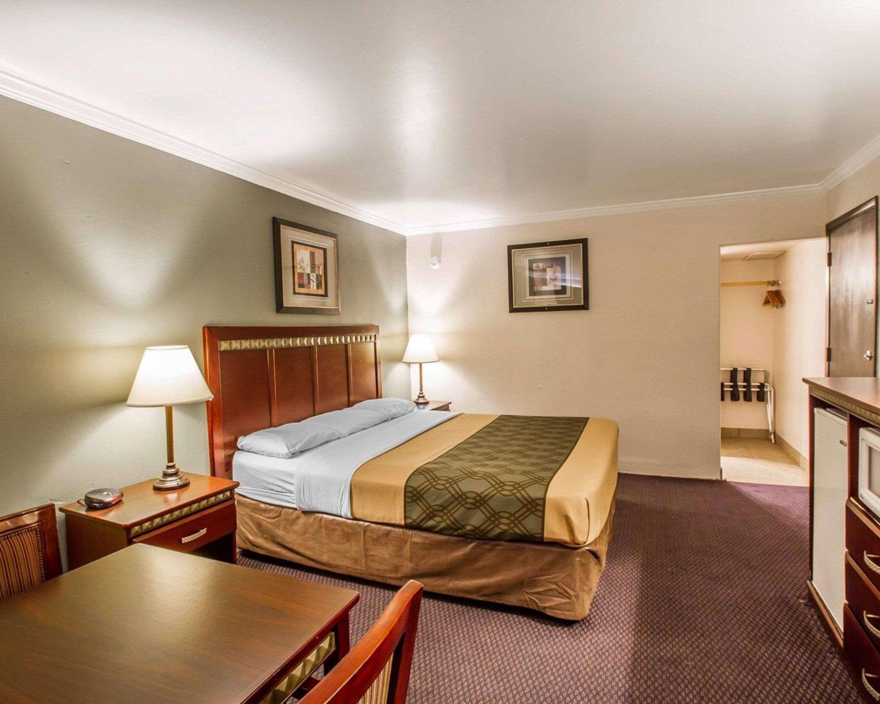 Rodeway Inn Прескотт Экстерьер фото